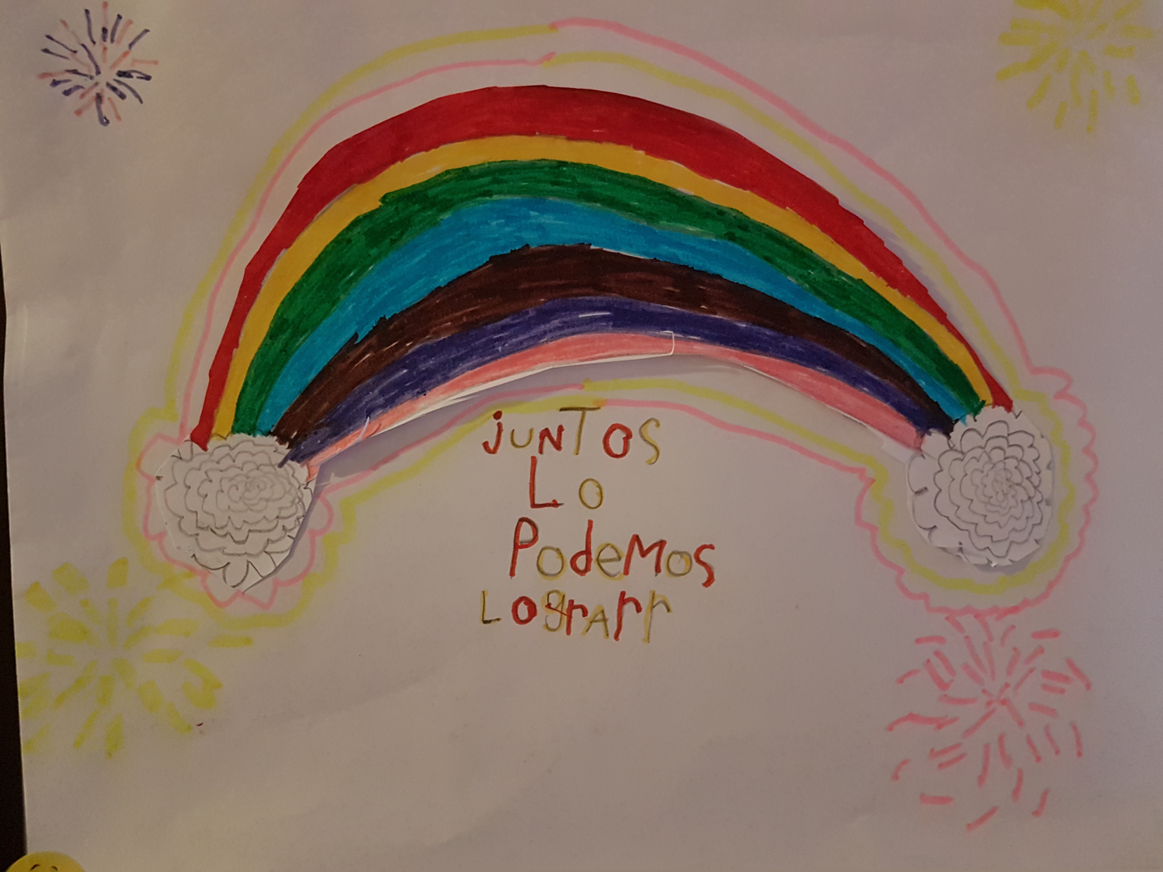 Mi hija dando ánimo a la comunidad.
